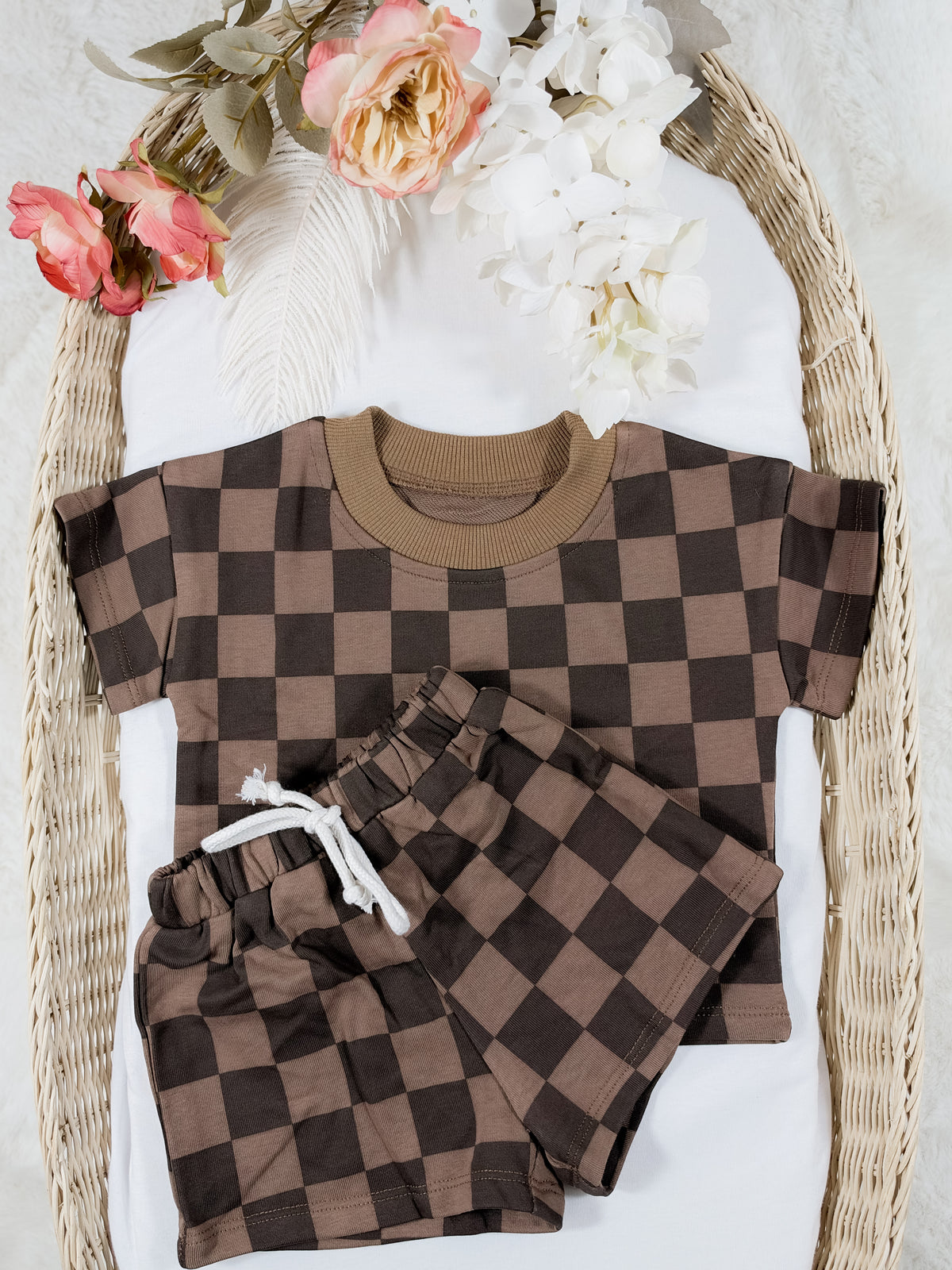 Brown Check Tee & Shorts Set 🤎